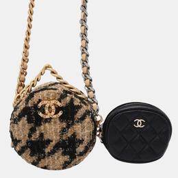 Chanel: Чёрная сумка 