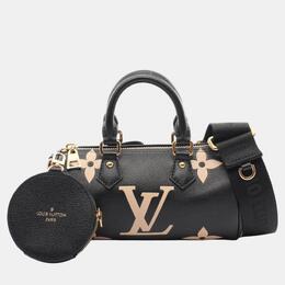 Louis Vuitton: Чёрная сумка  Papillon