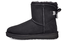 UGG: Чёрные ботинки  Bailey