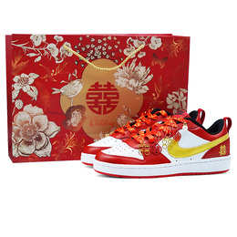 Nike: Красные кроссовки  Court