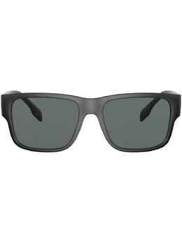 Burberry Eyewear: Очки 