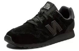 New Balance: Чёрные кроссовки  520