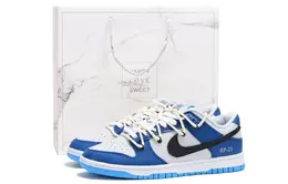 Nike: Белые кеды  Dunk Low