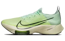 Nike: Зелёные кроссовки  Air Zoom