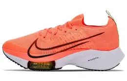 Nike: Оранжевые кроссовки  Air Zoom