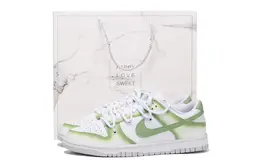 Nike: Белые кеды  Dunk Low