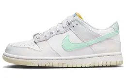 Nike: Белые кеды  Dunk Low