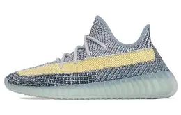 adidas: Голубые кроссовки  Yeezy Boost 350 v2