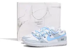 Nike: Белые кеды  Dunk Low