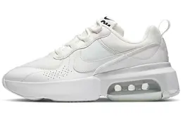 Nike: Белые кроссовки  Air Max Verona