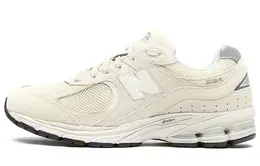 New Balance: Белые кроссовки  2002R