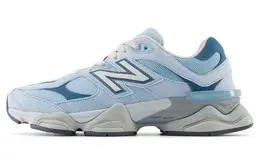 New Balance: Голубые кроссовки  9060