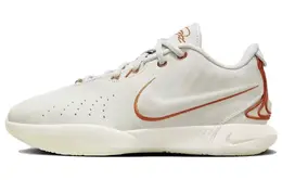 Nike: Белые кроссовки 
