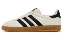 adidas: Белые кеды  Gazelle