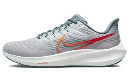 Nike: Серые кроссовки  Air Zoom