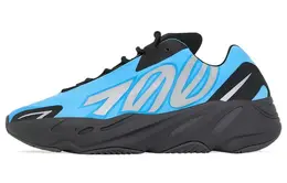 adidas: Яркие кроссовки  Yeezy Boost 700 MNVN