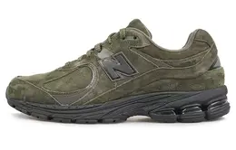 New Balance: Кроссовки  2002R цвета хаки