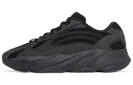 adidas: Серые кроссовки  Yeezy Boost 700 v2