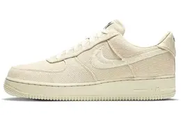 Nike: Бежевые кроссовки  Air Force 1 Low