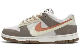 Nike: Белые кеды  Dunk Low SE