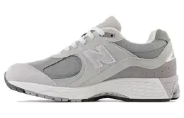 New Balance: Серые кроссовки  2002R