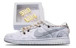 Nike: Белые кеды  Dunk Low