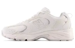 New Balance: Белые кроссовки  530