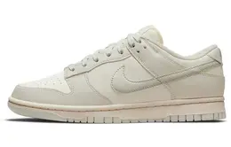 Nike: Светлые кеды  Dunk Low