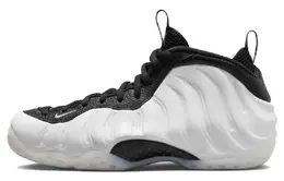 Nike: Белые кроссовки  Air Foamposite One