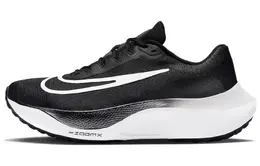 Nike: Чёрные кроссовки  Zoom Fly