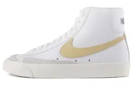 Nike: Оранжевые кеды  Blazer