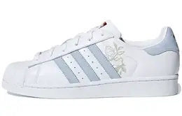 adidas: Белые кеды  Superstar