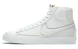 Nike: Белые кеды  Blazer 77