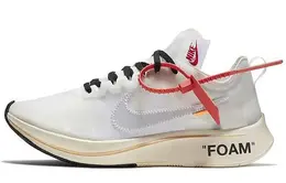 Nike: Белые кроссовки  Zoom Fly