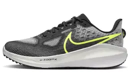 Nike: Серые кроссовки  Air Zoom