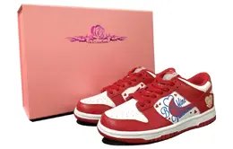 Nike: Красные кеды  Dunk Low