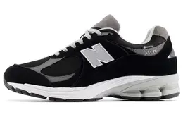 New Balance: Чёрные кроссовки  2002R