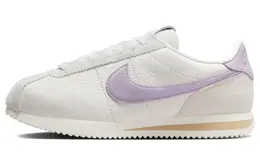 Nike: Белые кроссовки  Cortez