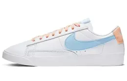 Nike: Белые кеды  Blazer Low LE