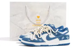 Nike: Белые кеды  Dunk Low