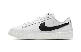 Nike: Белые кеды  Blazer