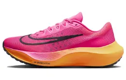 Nike: Розовые кроссовки  Zoom Fly