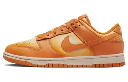 Nike: Оранжевые кеды  Dunk Low