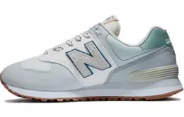 New Balance: Зелёные кроссовки  574