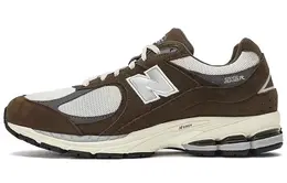 New Balance: Коричневые кроссовки  2002R