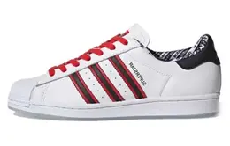 adidas: Белые кеды  Superstar