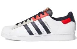 adidas: Белые кеды  Superstar