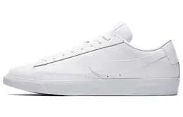 Nike: Белые кеды  Blazer Low