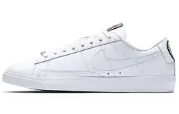 Nike: Белые кеды  Blazer Low