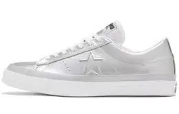 Converse: Серебристые кеды  One Star